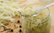 Chucrut: historia, beneficios y receta fácil para preparar en casa