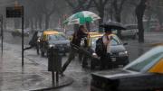 Llegan las lluvias a Buenos Aires y baja la temperatura: a qué hora serán las tormentas más fuertes
