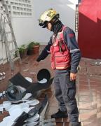 Bomberos de Caracas atienden deflagración de bombona en Libertador de Caracas