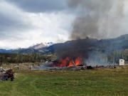 Incendio consumió vivienda en camino a Balmaceda