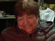 Encontró un misterioso paquete en su edificio y lo guardó en portería: semanas después vivió el susto de su vida