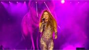 Shakira recibió el premio Billboard Global Touring Icon en reconocimiento a su actual gira