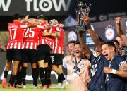 Qué tiene que hacer Estudiantes para llegar a las copas: un salvavidas menos y el fixture de cada uno de sus rivales