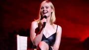 Elle Fanning: La ciencia ficción te permite escapar de los momentos difíciles de la vida