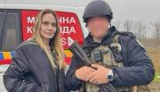 VIDEO. Angelina Jolie tuvo una inesperada visita a Ucrania