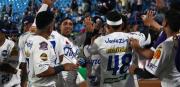 Tigres supera a Tiburones en juego parejo disputado en Maracay