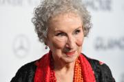 Margaret Atwood repasa su vida en su autobiografía
