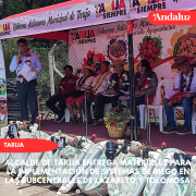 Alcalde entrega materiales para la implementación de sistemas de riego en las subcentrales de Lazareto y Tolomosa