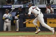 LVBP: Harold Castro pone arriba a Leones con cuadrangular
