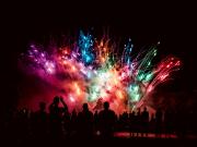 Un niño de 11 años salvó a su hermana del impacto de un fuego artificial: Es un chico increíble