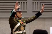 Edmand Lara jura la Vicepresidencia del Estado vestido con el uniforme de la Policía Boliviana