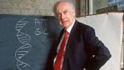 Murió James Watson, el Nobel de Medicina al que le sacaron sus títulos por comentarios racistas