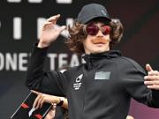 Franco Colapinto sorprendió a los fanáticos con un disfraz en el Fan Zone de Interlagos: ¿a quién quiso parecerse el argentino?