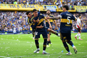 Con goles de Zeballos y Merentiel, Boca se quedó con el Superclásico frente a River en La Bombonera