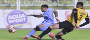 El clásico paceño fue para el club Bolívar que goleó 5-3 a un The Strongest que no hizo pie ante la superioridad celeste