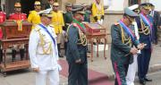 Fuerzas Armadas realizan el reconocimiento de Rodrigo Paz como presidente y le entregan la medalla del Bicentenario