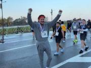 Nico Vázquez y Dai Fernández llevaron su amor a Filadelfia, donde él también corrió la célebre carrera de Rocky
