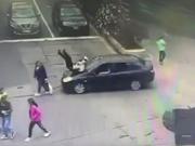 De qué acusan al conductor que atropelló a tres mujeres en Lanús y qué dice la ley sobre manejar en ojotas