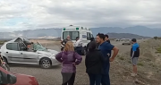 Milagro en la Ruta 40: un auto fue arrastrado por un camión, pero nadie resultó herido