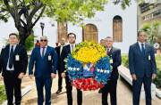 CICPC realizó ofrenda floral al monumento del Libertador Simón Bolívar en el Casco Central de Maracaibo