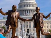 Estados Unidos: Donald Trump se defiende y dice que los demócratas tratan de desviar la atención con los mails del pedófilo Jeffrey Epstein