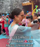 Miss Egipto sufrió caída en Miss Universo 2025 ¡Eso dolió!