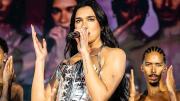 Video: Dua Lipa hace un cover de Tu falta de querer de Mon Laferte en el primero de sus conciertos en el Estadio Nacional