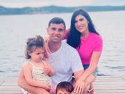 La esposa de Dibu Martínez mostró la espectacular casa de campo que construyeron en Mar del Plata