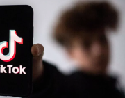 Estafa a través de Tik Tok: Joven pierde más de 7.000 bolivianos tras oferta de trabajo falso