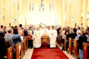Profundas muestras de cariño y aprecio en emotivo funeral de sacerdote Mario Molina Guaita en la Catedral de Talca