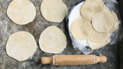 Aprendé a elaborar masa casera de empanadas con una receta sencilla