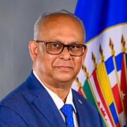 OEA señala que los problemas económicos de Bolivia son muy severos y se brinda a cooperar si el Gobierno lo solicita