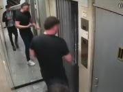 Tres viudos negros drogaron y torturaron a un hombre en Palermo: Jugaban mientras yo me desangraba