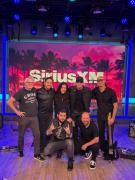 Aviónica brilla en sesión en vivo para Siriusxm y presenta video de Cochabamba