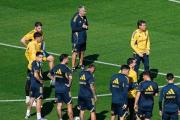 Boca movió su última práctica y se reorganiza antes de enfrentar a Tigre: cambios, pruebas y un día atípico