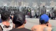 Manifestantes intentan entrar al Palacio Nacional de México y policías responden (+Videos)