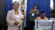 Así le ha ido a Jeannette Jara en el extranjero: Conoce los resultados preliminares