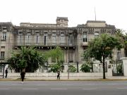 Peor es que esté abandonado y sin uso: el deseo de los vecinos y el futuro del Hospital Israelita, que tiene nuevo dueño