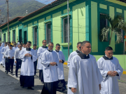 Seminario de Macuto ofrece rifa pro fondos e invitan al Parrandón Navideño