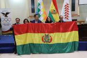 El Vicepresidente del Estado entregó la Bandera Nacional a deportistas destacados que representarán al país en los Juegos Bolivarianos Lima-Ayacucho 2025