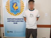 Detuvieron en Retiro al Jorobado Deivi, un narco peruano con pedido de captura internacional: cayó porque no pudo operarse las orejas