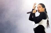 Rosalía debuta en el Top 10 de la Billboard 200 con 'Lux'