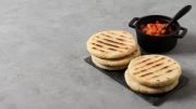 Desayuno saludable: así puedes preparar unas deliciosas arepas a base de avena y semillas de chía rápidamente