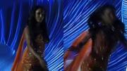 Miss Jamaica sufre brutal caída desde escenario en desfile en traje de noche: fue sacada en camilla