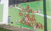 Vandalizan murales contra Chiqui Tapia y la Selección Argentina por las polémicas en el fútbol argentino