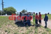 VIDEO: Tras un choque, un auto volcó en plena Ruta 34, a la altura de Vilmer
