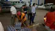 Despachan ayuda humanitaria a Samaipata vía aérea