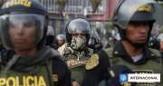 Perú anuncia que el 50% de los policías en Lima patrullarán encubiertos para combatir el crimen