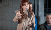 Justicia argentina restringe visitas a Cristina Fernández en prisión domiciliaria