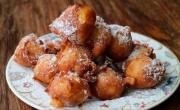 Receta de buñuelos de manzana para los mates con lluvia